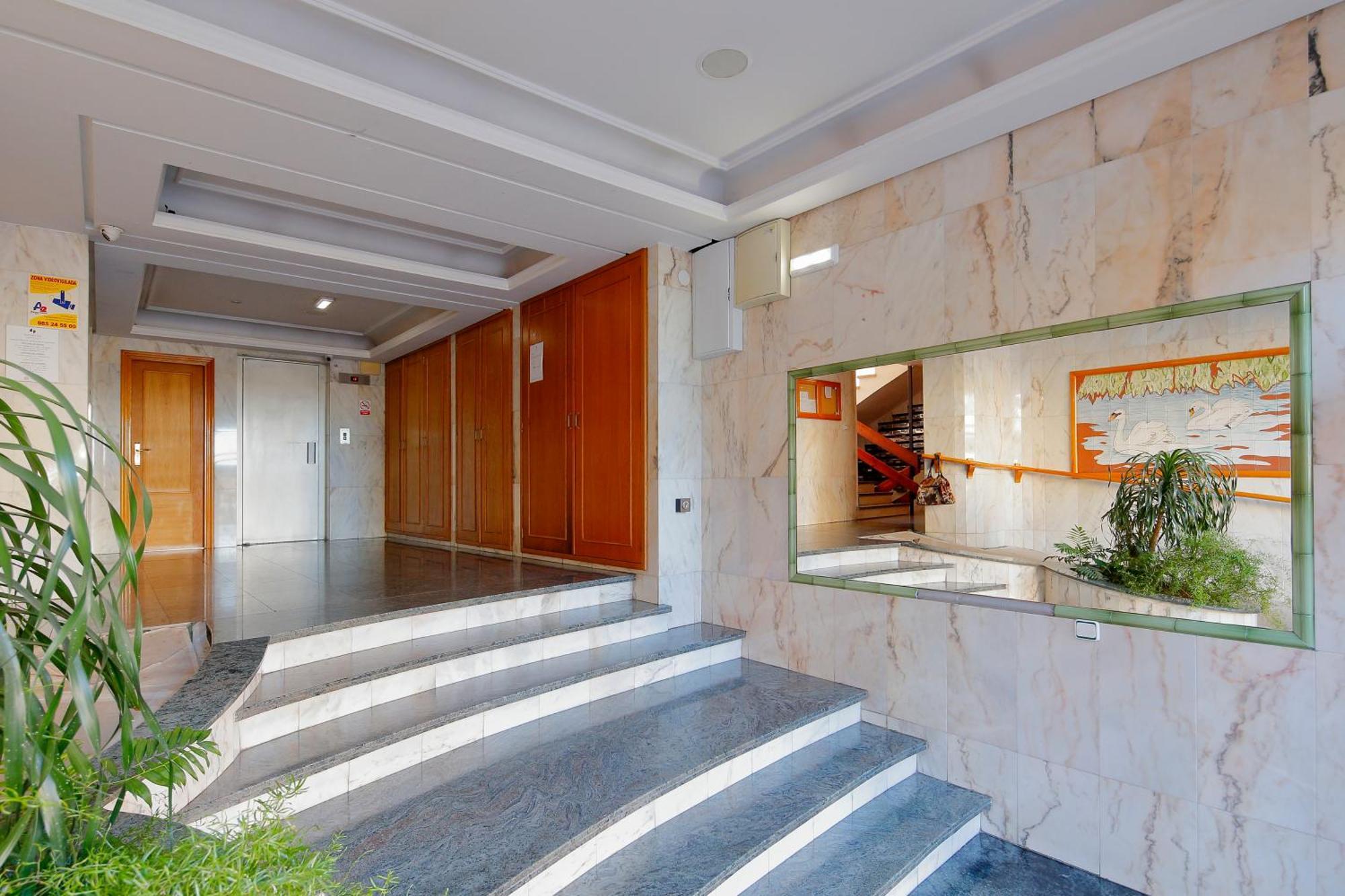 Ferienwohnung Playa De San Lorenzo Gijón Exterior foto